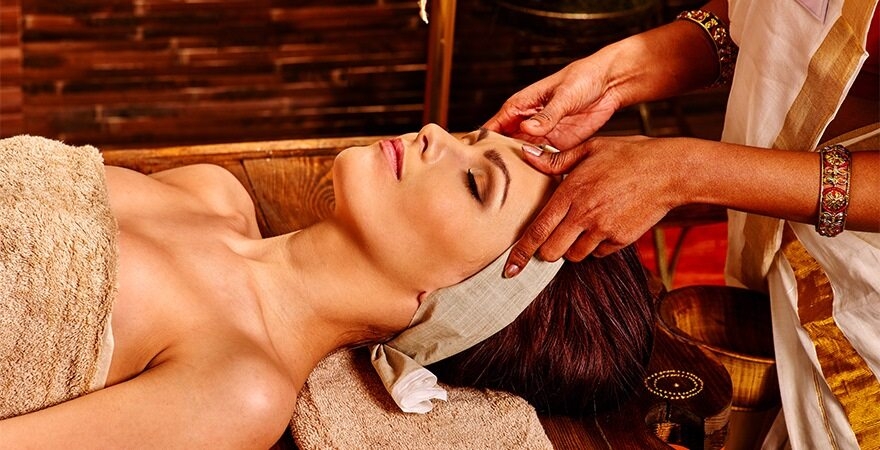 Vintage Wellness Centre_Shirodhara Massage at Vintage Wellness Centre - copy