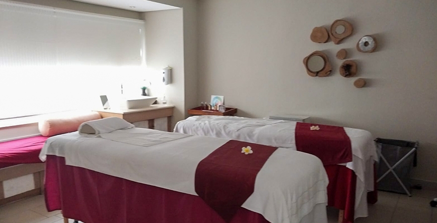 Cinq_Mondes_Spa_-_Azuri_Cinq_monde_spa_Resize_0002_IMG-20250120-WA0017