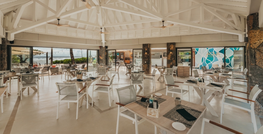 Radisson_Blu_Poste_Lafayette_Resort_&_Spa_(Adults_Only)_Frame_4_(2)