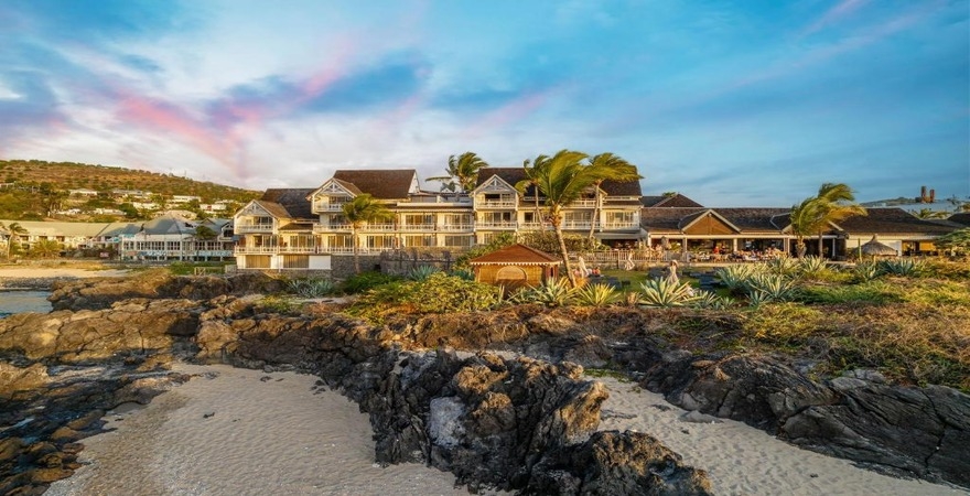 Hôtel_Boucan_Canot_-_Reunion_Island_landscape_1