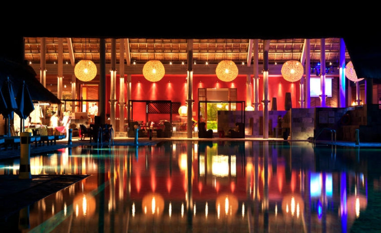 Club Med La Pointe aux Canonniers (Day Package)_Gourmet Dinner Buffet & Unlimited Drinks at Club Med - La Pointe aux Canonniers - copy - 1759307345