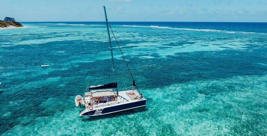 Croisieres_Australes_-_Wahoo/Pacha_PACHA_cropped