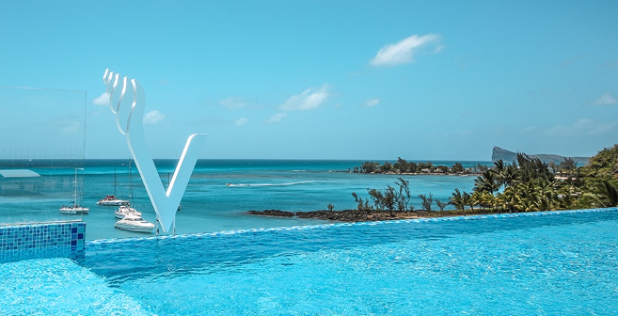 Day_&_Evening_Package_|_Ocean_V_Hotel_7131_FW_DESK_PDP_M